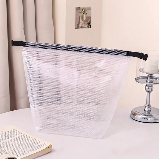 Trousse de toilette en maille imperméable blanc L