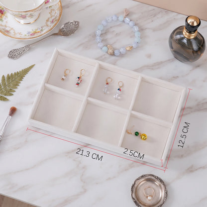 Plateau pour rangement de bijoux